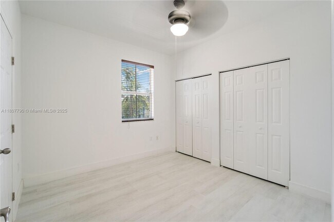 Building Photo - 7500 NW 107th Pl