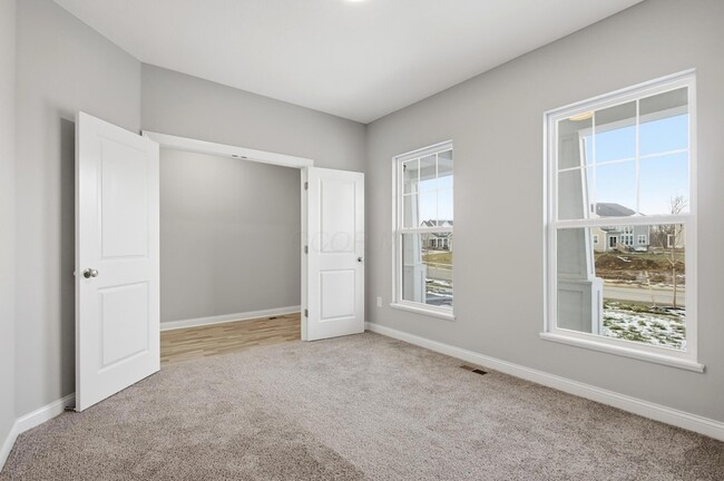 Building Photo - 7051 Aster Wy