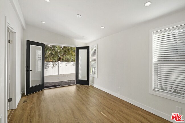 Building Photo - 30473 Mulholland Hwy