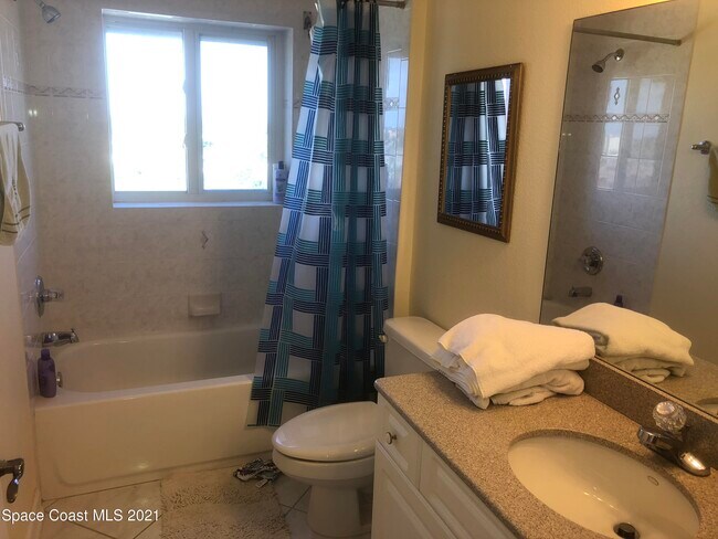 Building Photo - 2075 Jimmy Buffett Mem Hwy