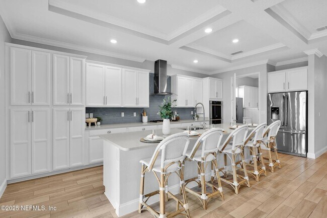 Building Photo - 94 Waterline Dr