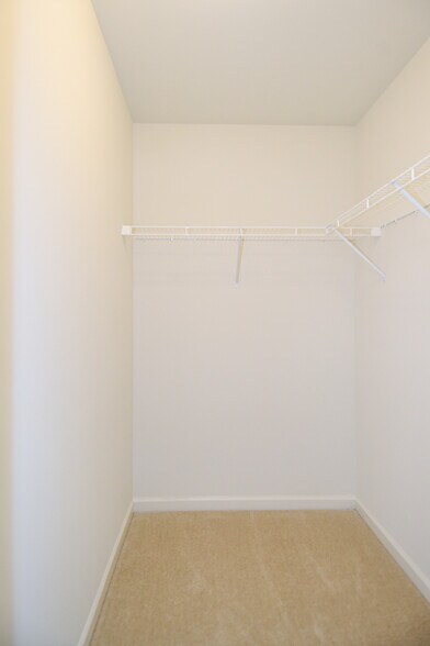 Building Photo - 11 Cecily Way