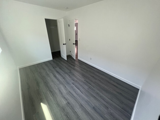 Building Photo - 3572 Nile St