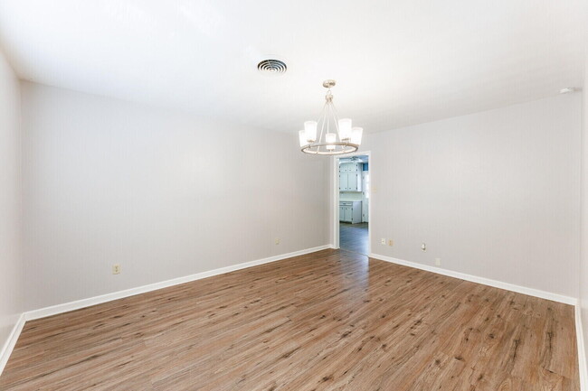 Building Photo - 5402 9th St