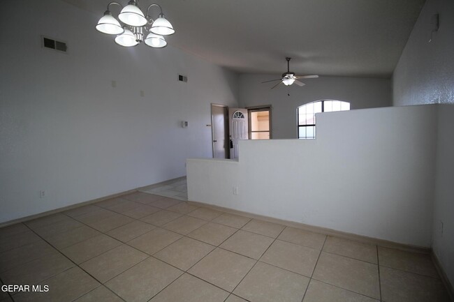 Building Photo - 14009 Robert Ituarte Dr