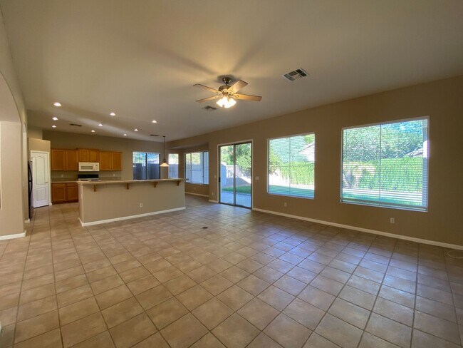 Building Photo - COMING SOON IN HIGLEY GROVES!!!!