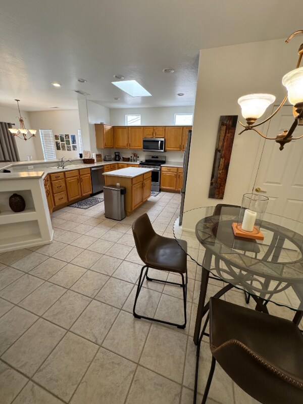 Building Photo - 18261 N Summerbreeze Way