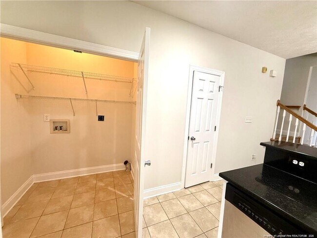 Building Photo - 5737 Pooh Ave