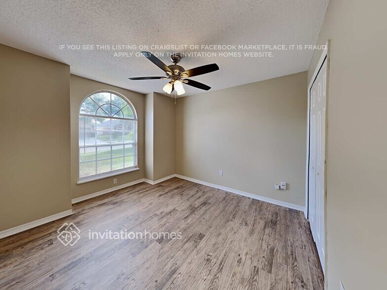 Building Photo - 676 Brightview Dr