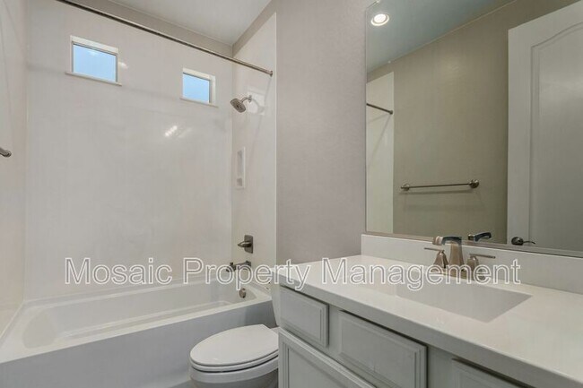 Building Photo - 3796 E Rakestraw Ln