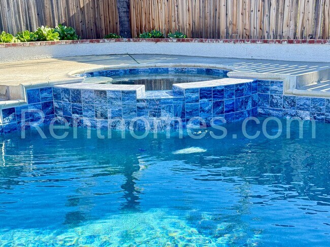 Building Photo - 23835 Cork Oak Cir