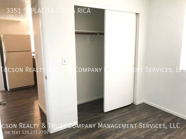 Building Photo - Nice townhome in Mission Shadows!!