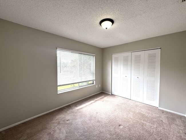 Building Photo - 5225 Wildflower Rd