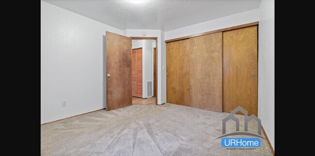 Building Photo - 426 SE 169th Ave