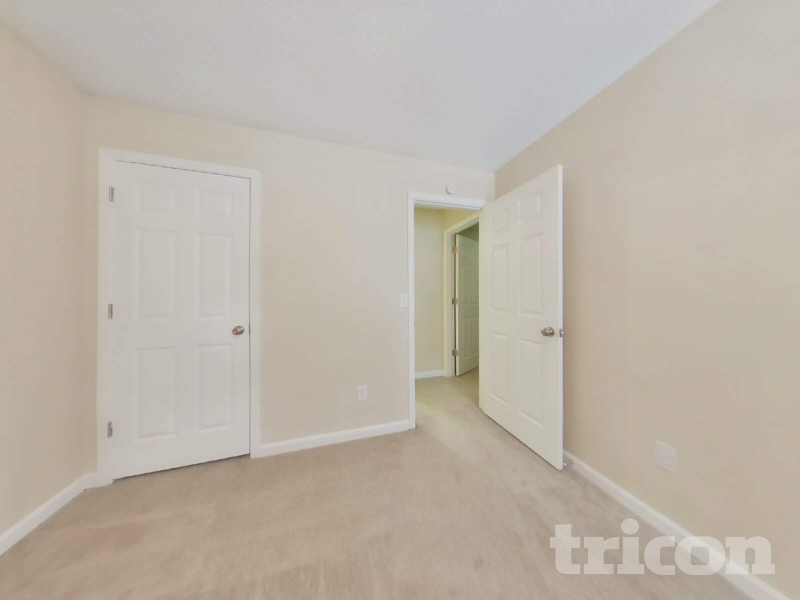 Building Photo - 3853 Sunview Dr NW