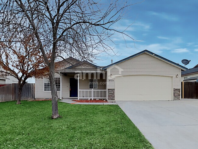 Primary Photo - 3723 Hilton Street