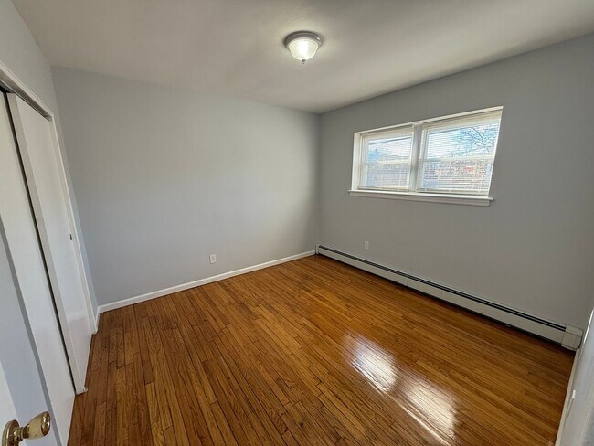 Floorplan - 824-828-832 Grove St