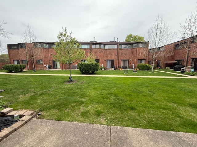 Building Photo - 901 S Racine Ave