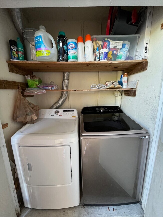 Building Photo - 14211 SW 88th St