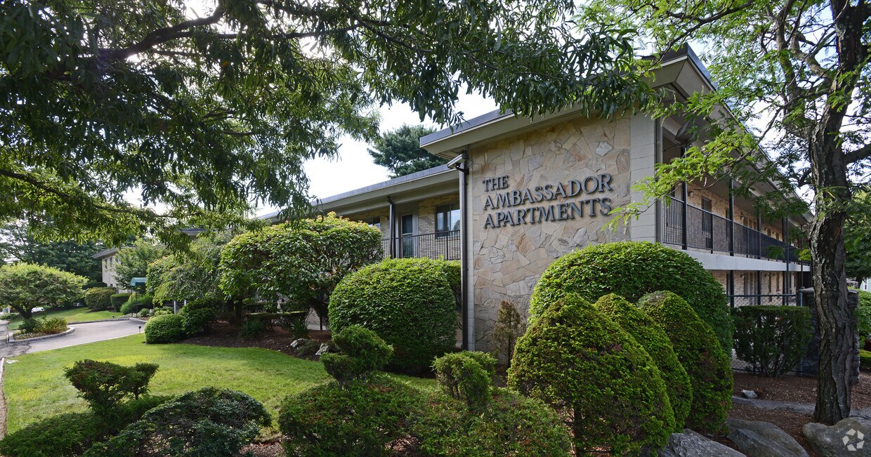 Ambassador Apartments Providence Ri Apartment Finder