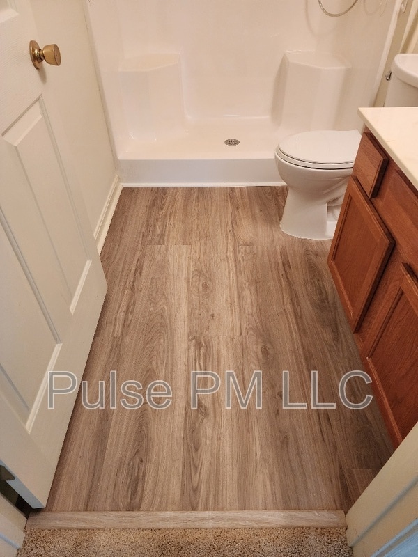 Building Photo - 135 Dale Hollow Dr