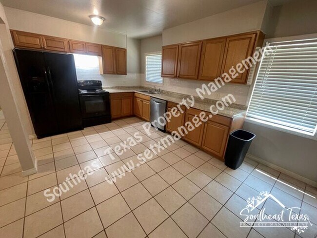 Building Photo - 11388 Williford Rd