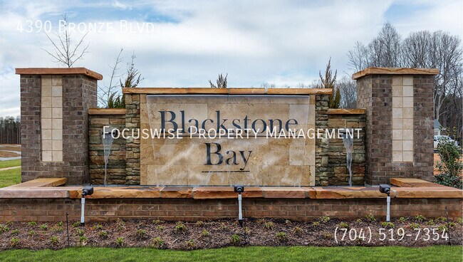 Building Photo - 4390 Bronze Blvd