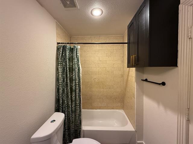 Building Photo - 1323 St Joseph St