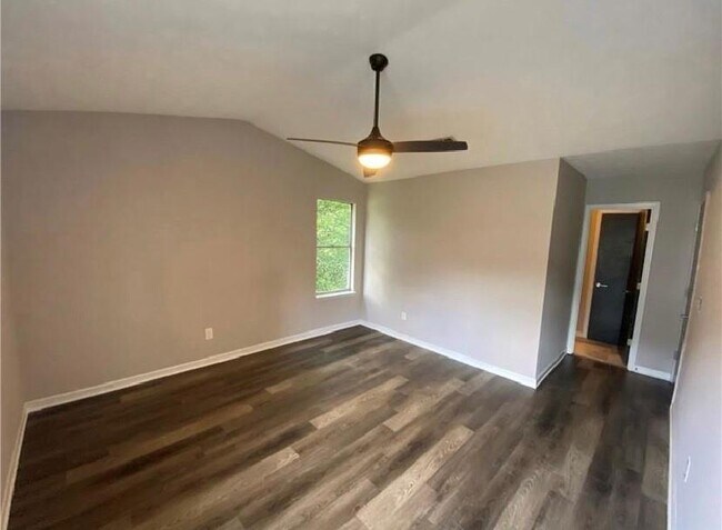 Building Photo - 2675 Wildflower Ln SW