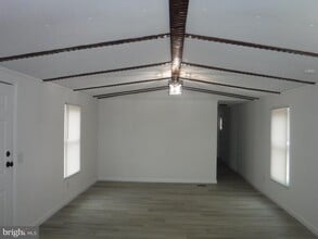 Building Photo - 172 Boyd Dr