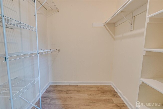 Building Photo - 5319 Ravens Crest Dr