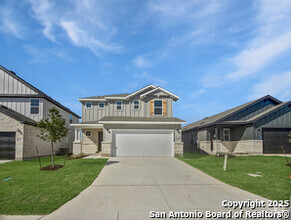 Building Photo - 832 Heartseed Ave