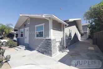 Building Photo - Cozy 2B/2BA with office/den