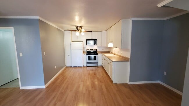 Building Photo - KULANA KNOLLS - GATED COMMUNITY IN ROYAL KUNIA