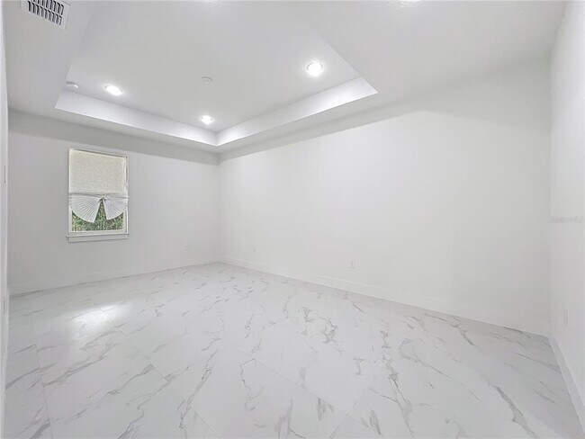 Building Photo - 780 Kangaroo Ct