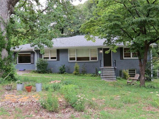 Building Photo - 1570 Van Epps St SE