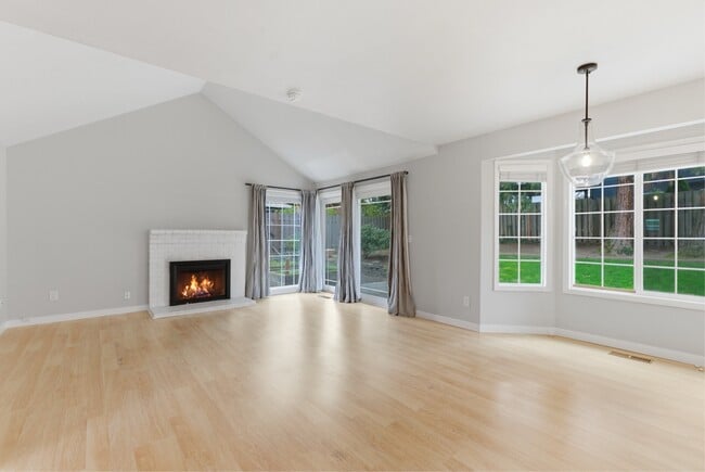 Building Photo - 13172 SW Chimney Ridge St