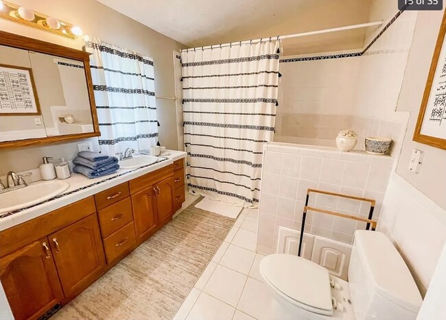 Building Photo - 7008 Carpenter Fire Station Rd