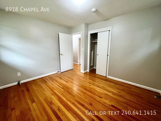 Building Photo - 8918 Chapel Ave