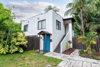 Building Photo - 551 SW 13th Ave