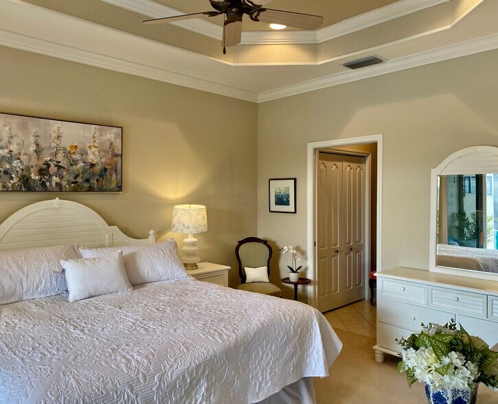 Building Photo - 4532 Whispering Oaks Dr