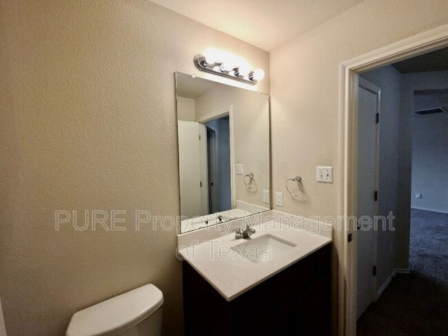 Building Photo - 13008 Ship Bell Dr