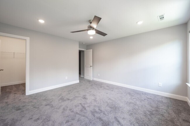 Building Photo - **LIKE NEW, EXECUTIVE HOME IN SOUGHT-AFTER LADD PARK NEIGHBORHOOD, FRANKLIN, TN**