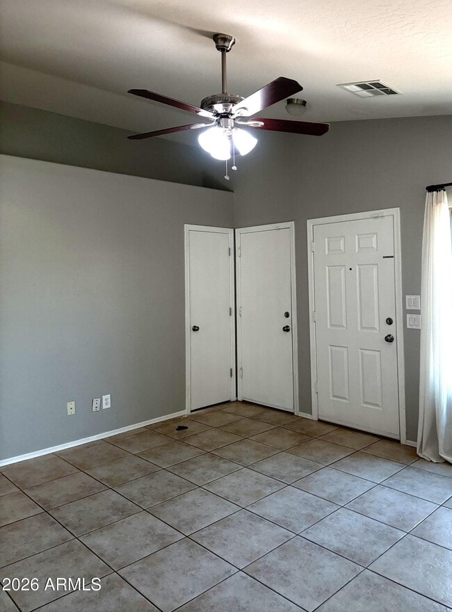 Building Photo - 14869 W Caribbean Ln