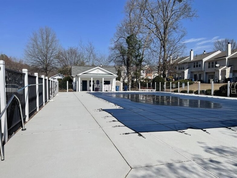 Building Photo - 2758 Ashleigh Ln