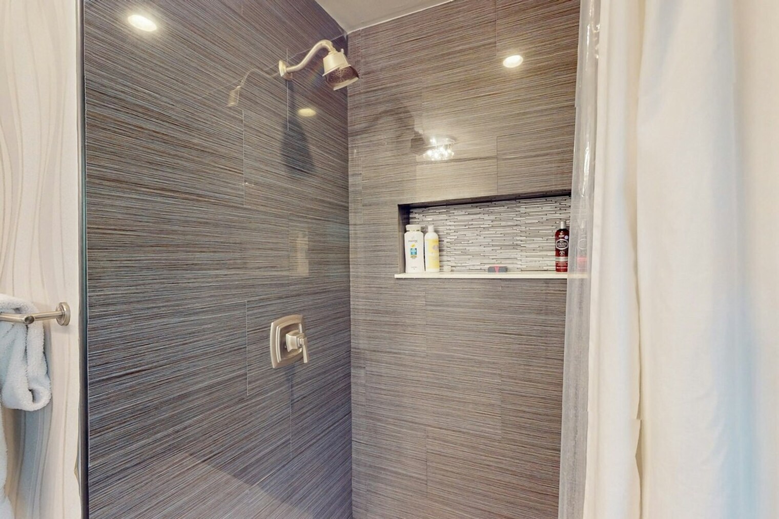 Building Photo - 2501 Weber St