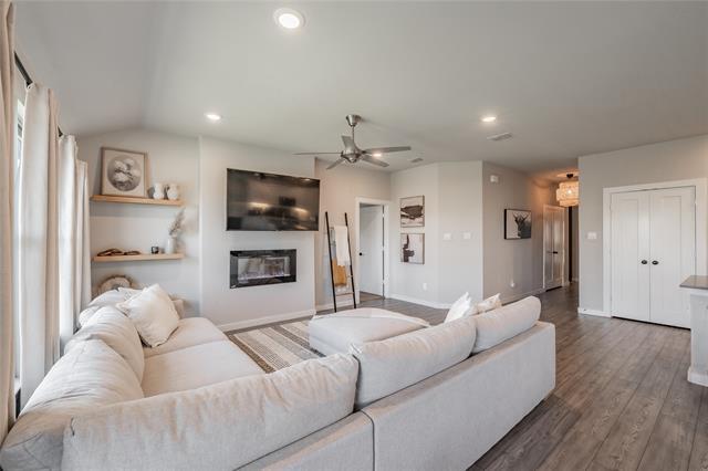 Building Photo - 10537 Big Lagoon Dr
