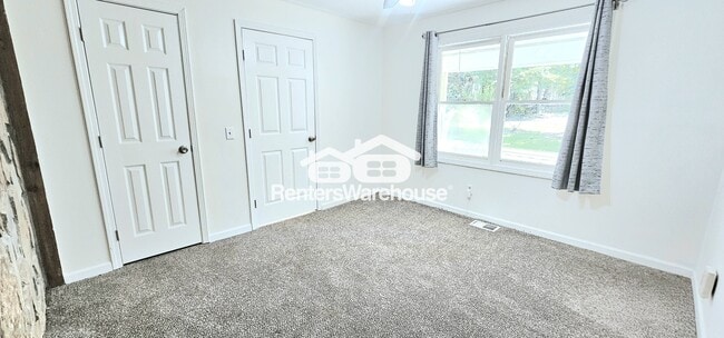 Building Photo - 10500 Rivertown Rd