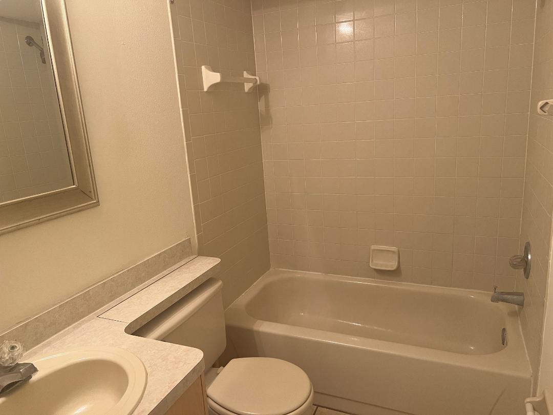 Building Photo - 12325 Villager Ct