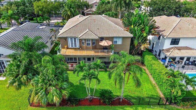 Building Photo - 19548 Estuary Dr